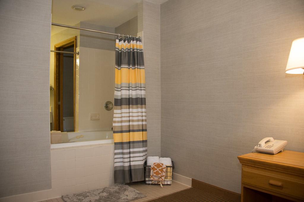 All Seasons Resort Kalkaska Exterior photo